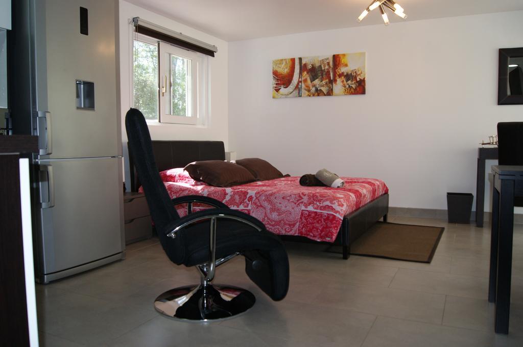 Studio d'hôtes Villa Castelnau Esterno foto