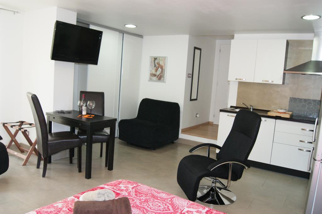 Studio d'hôtes Villa Castelnau Esterno foto